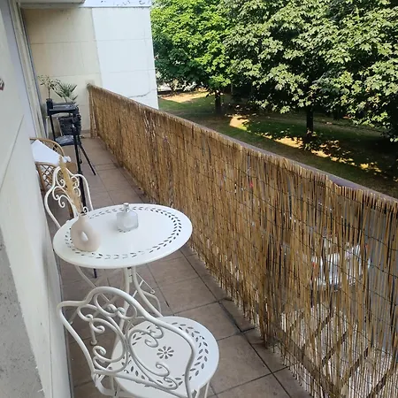 Private In Cozy - Line 14, Direct Access To Paris - Airport Orly Homestay