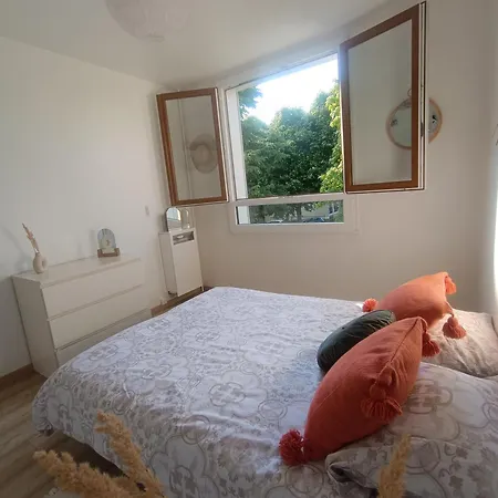 Private In Cozy - Line 14, Direct Access To Paris - Airport Orly Homestay *